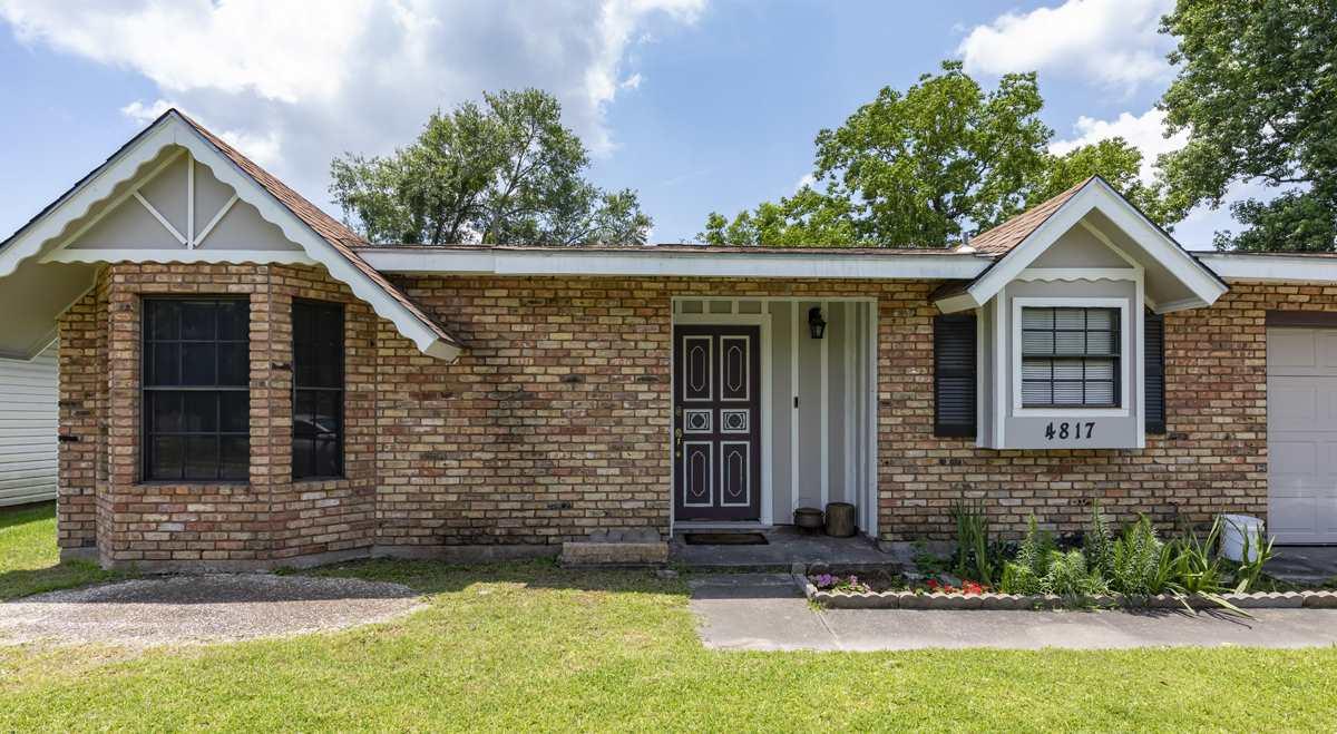 4817 Lawndale - Photo 1