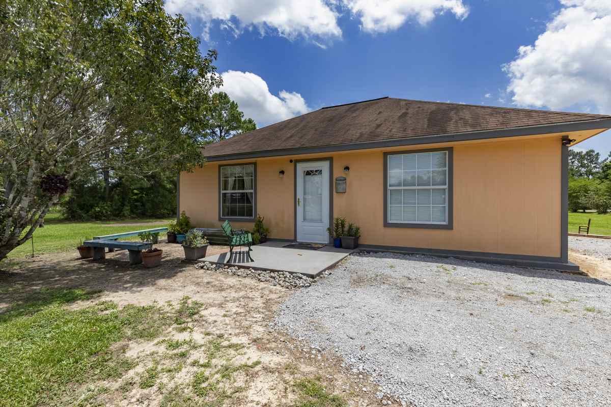 8185 Kestrel Rd - Photo 1