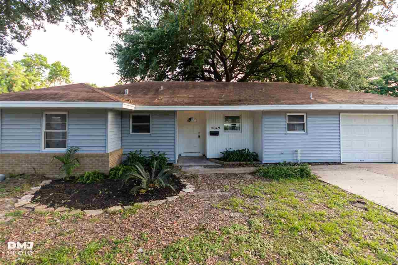 5049 Doyle Avenue - Photo 1