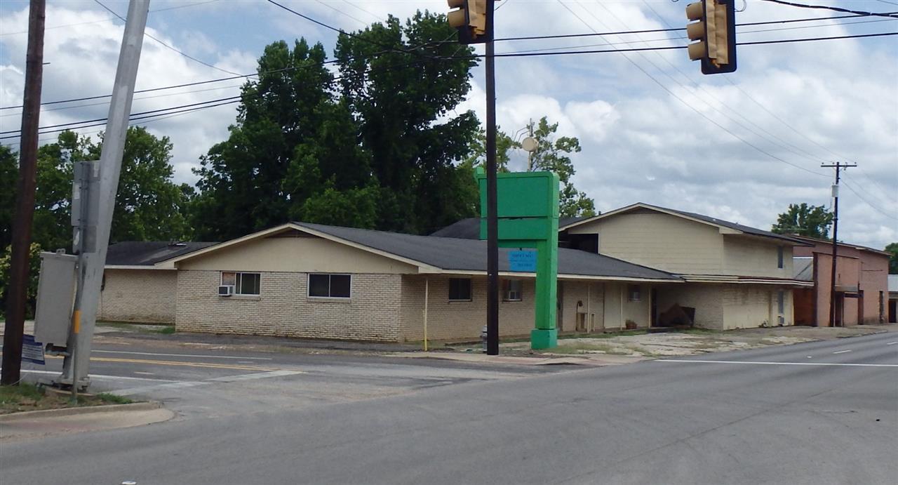 258 N Wheeler - Photo 1