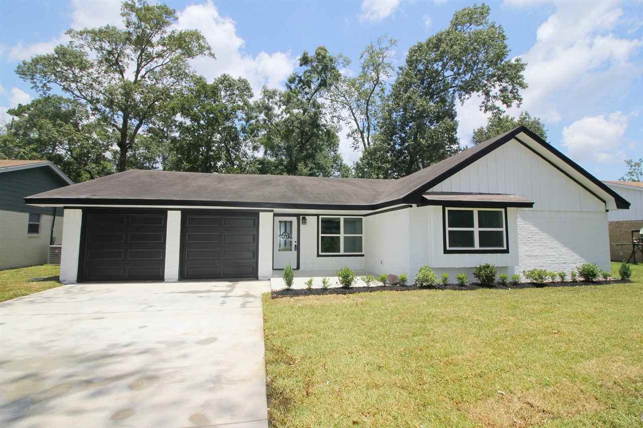 138 Wood Manor Ln. - Photo 1