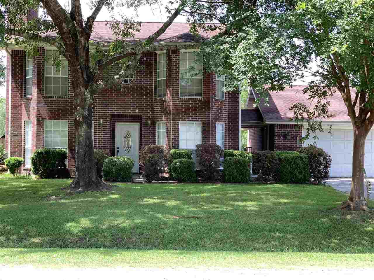 7606 Raintree Ln - Photo 1