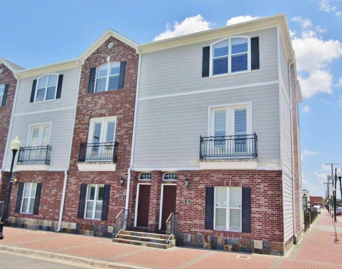 701 Trinity Street - Photo 1