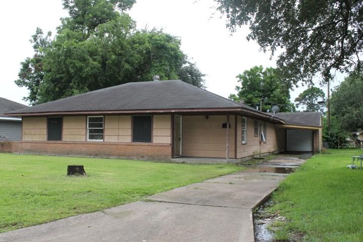 2113 12th Ave. - Photo 1