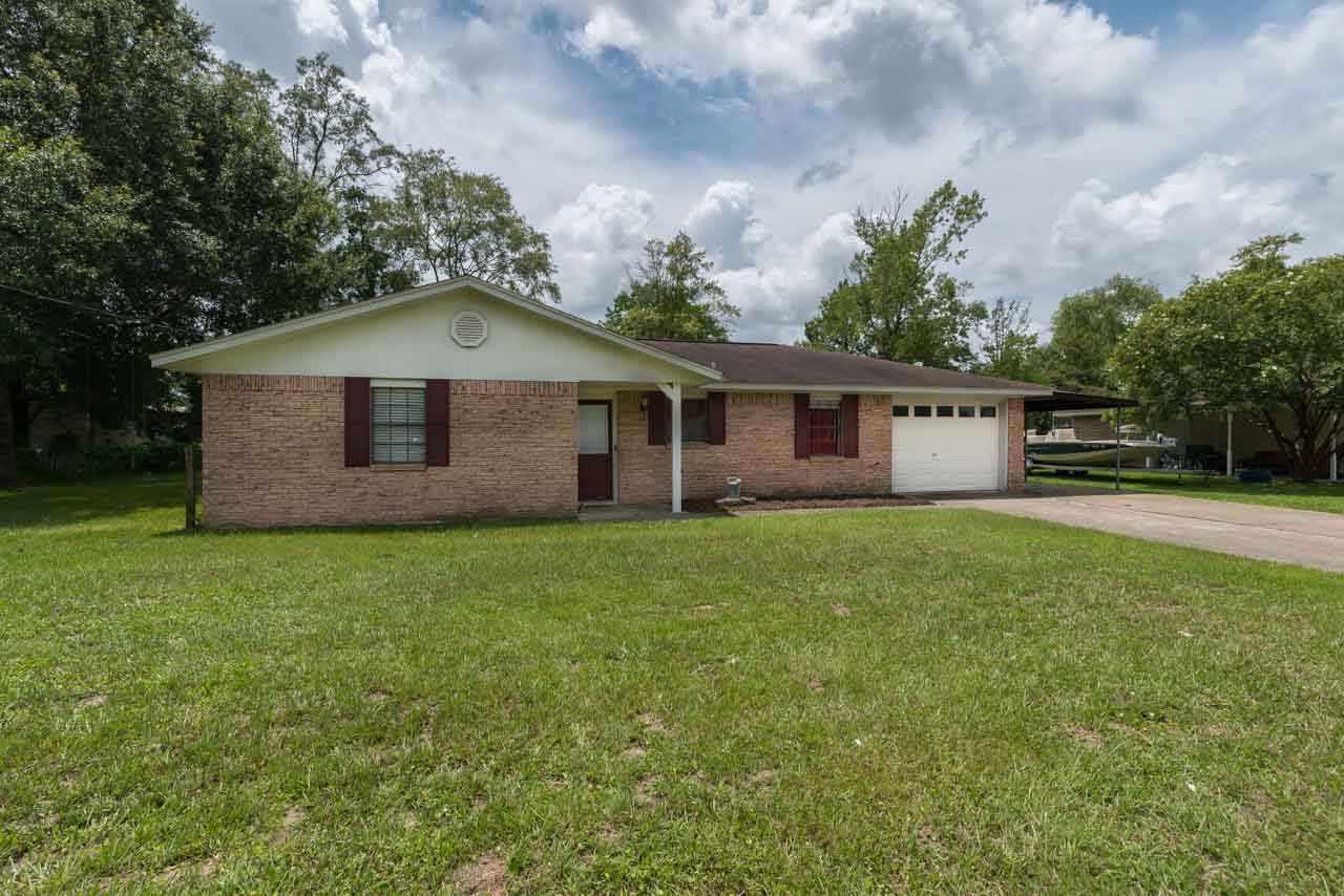 180 Lynn Dr - Photo 1