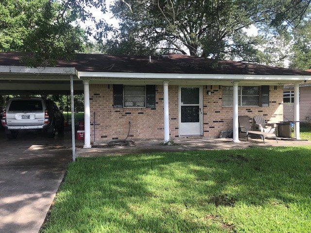 230 Cherry Ln - Photo 1