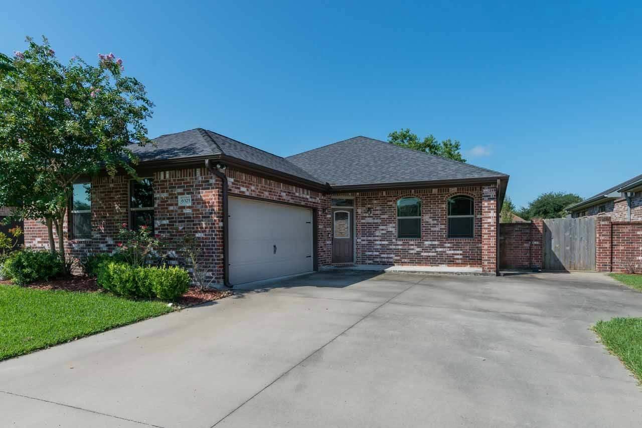 6325 Highpoint Avenue - Photo 1
