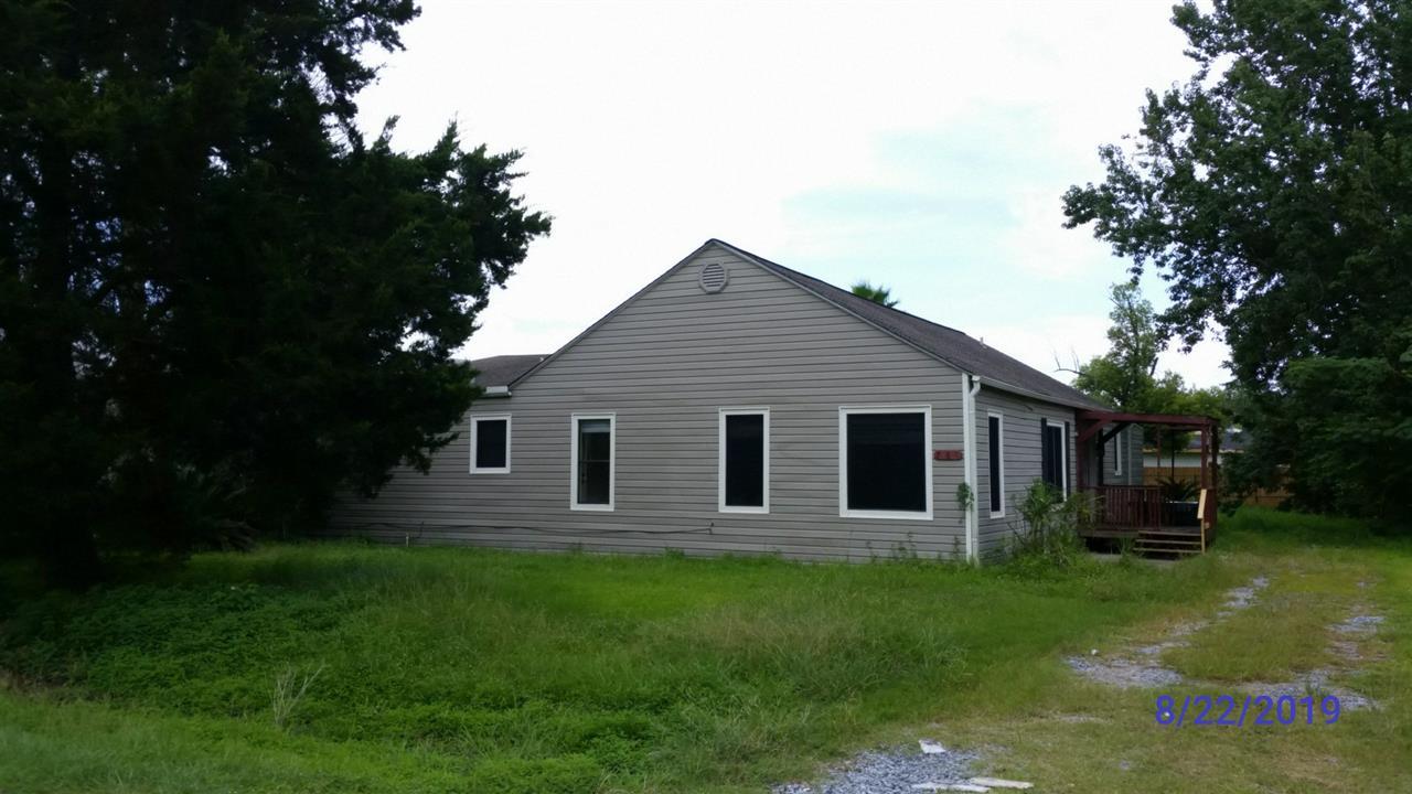 760 Ave A - Photo 1