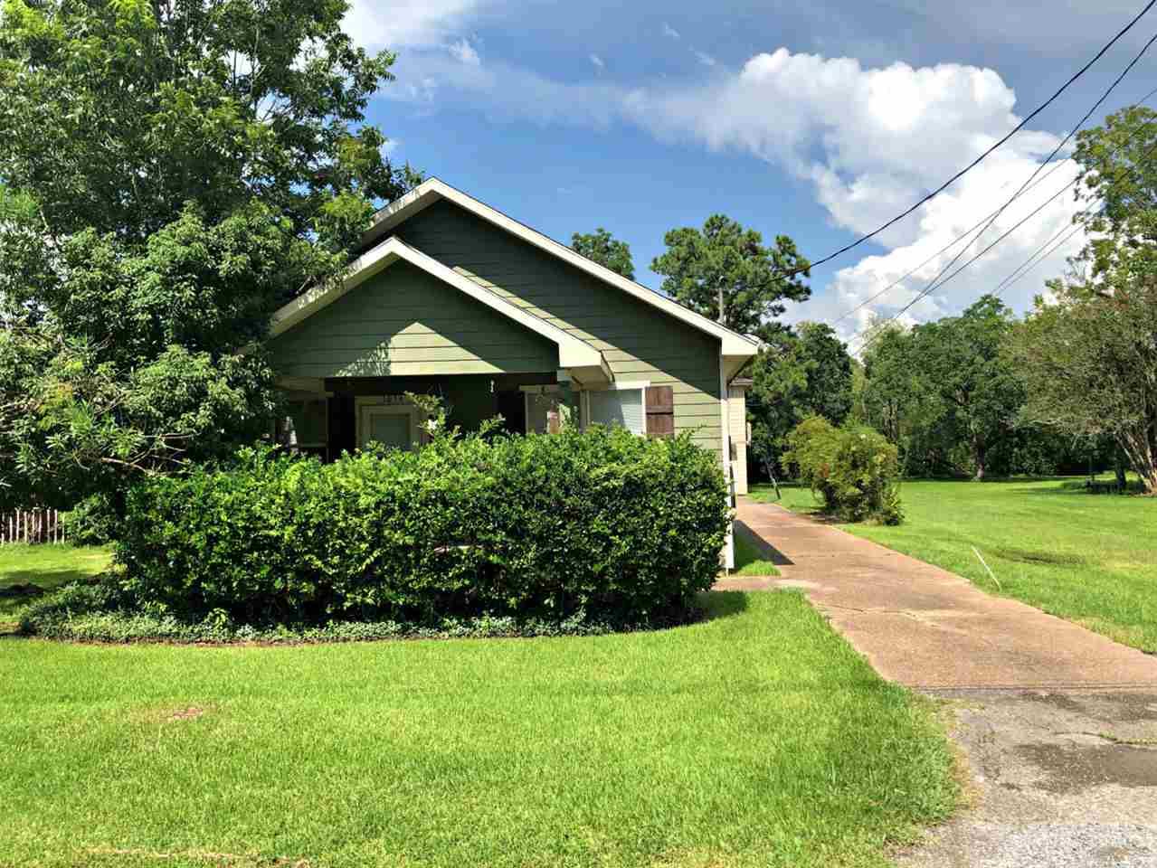 3034 High Ave - Photo 1