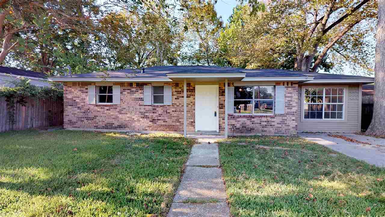 140 Hartel Street - Photo 1