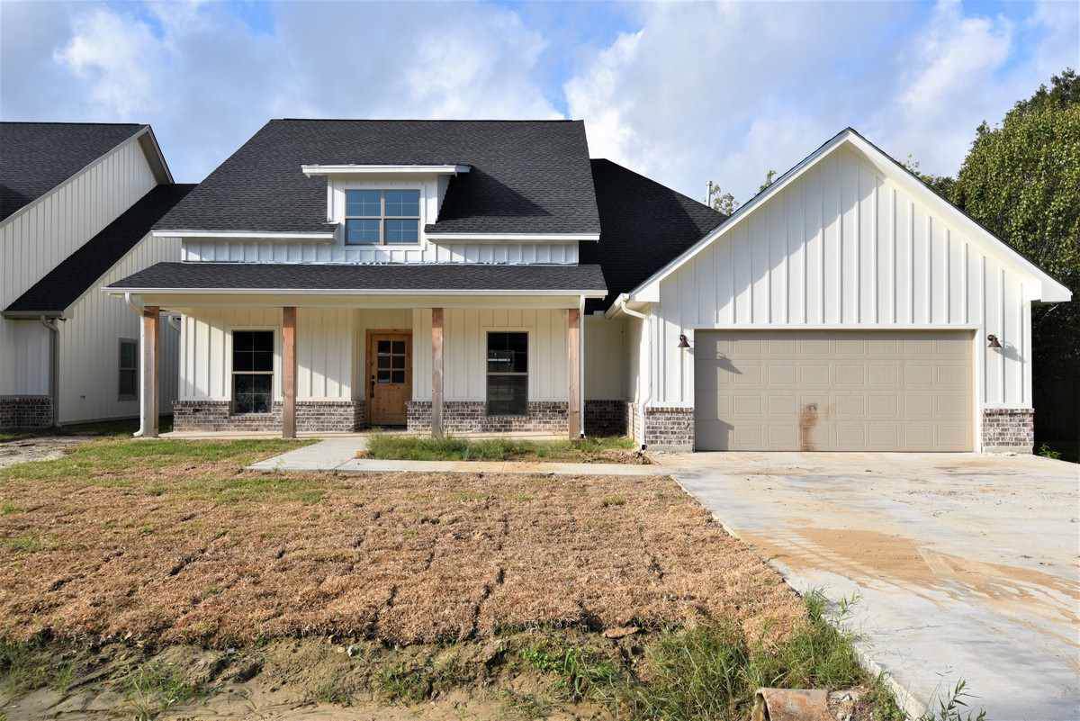4325 Shelly Dr - Photo 1