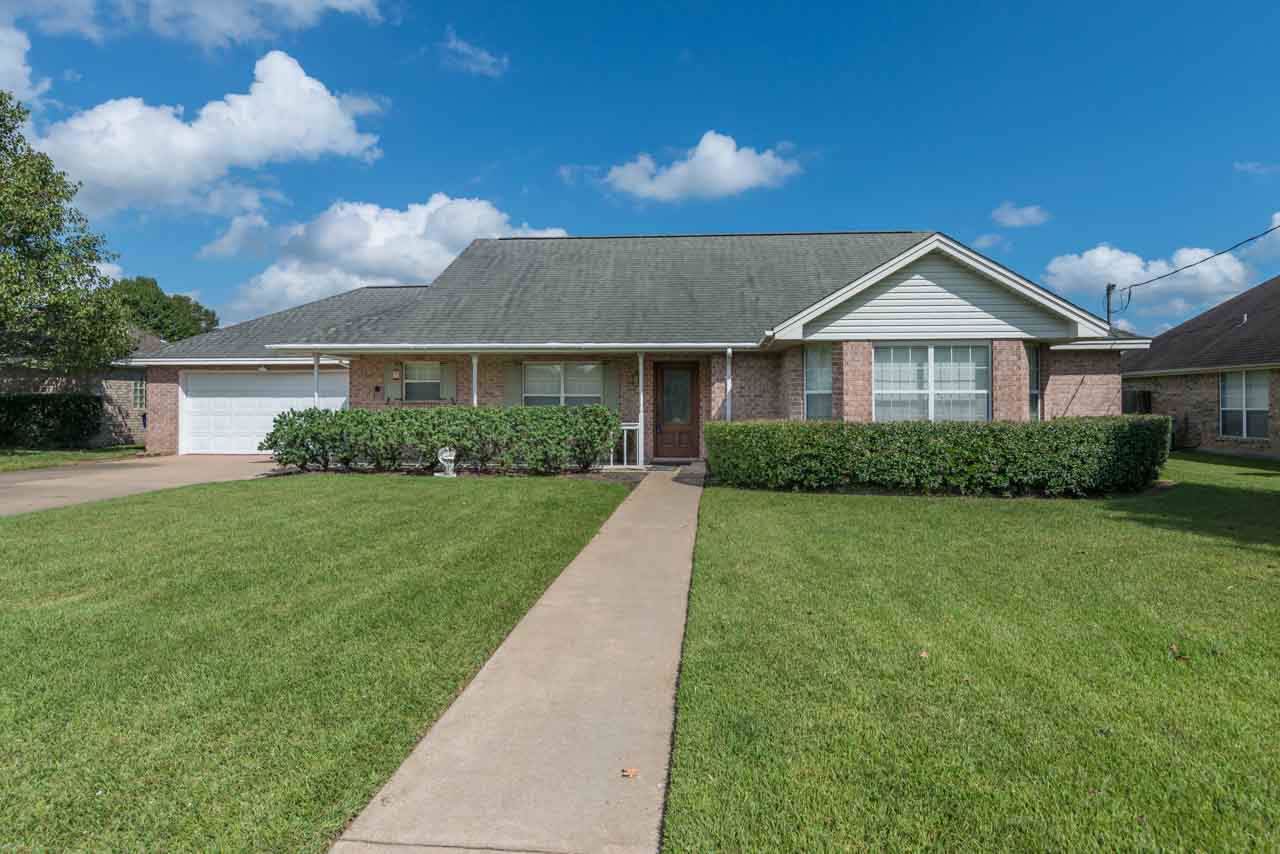 7628 Rosewood Dr - Photo 1