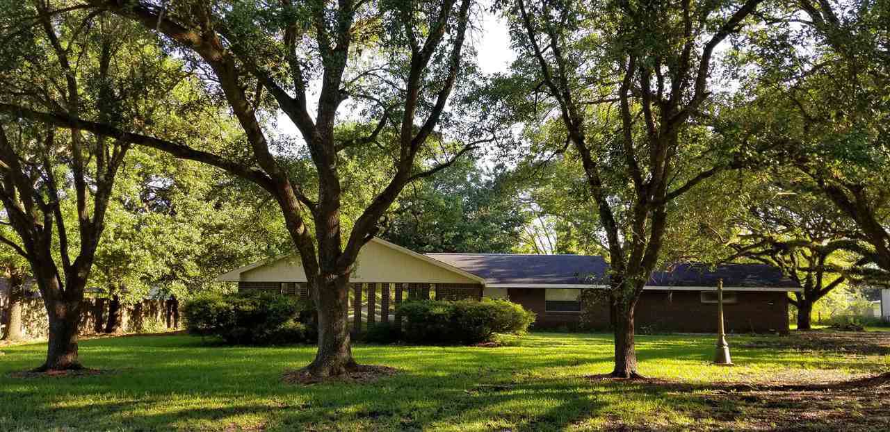 565 Roundbunch Road - Photo 1