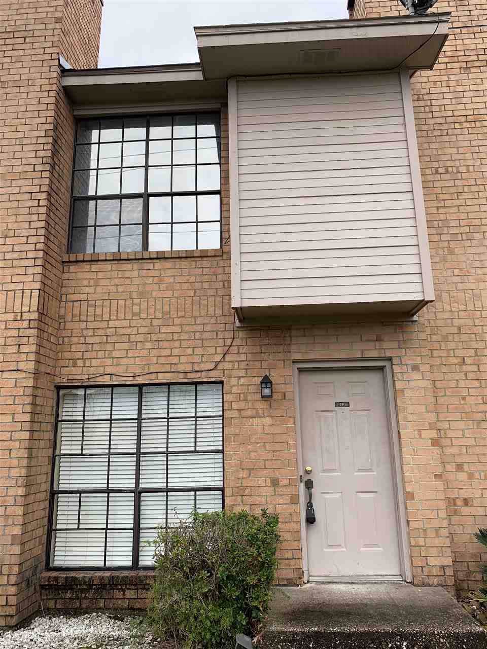 1620 Wellington Place #201 - Photo 1