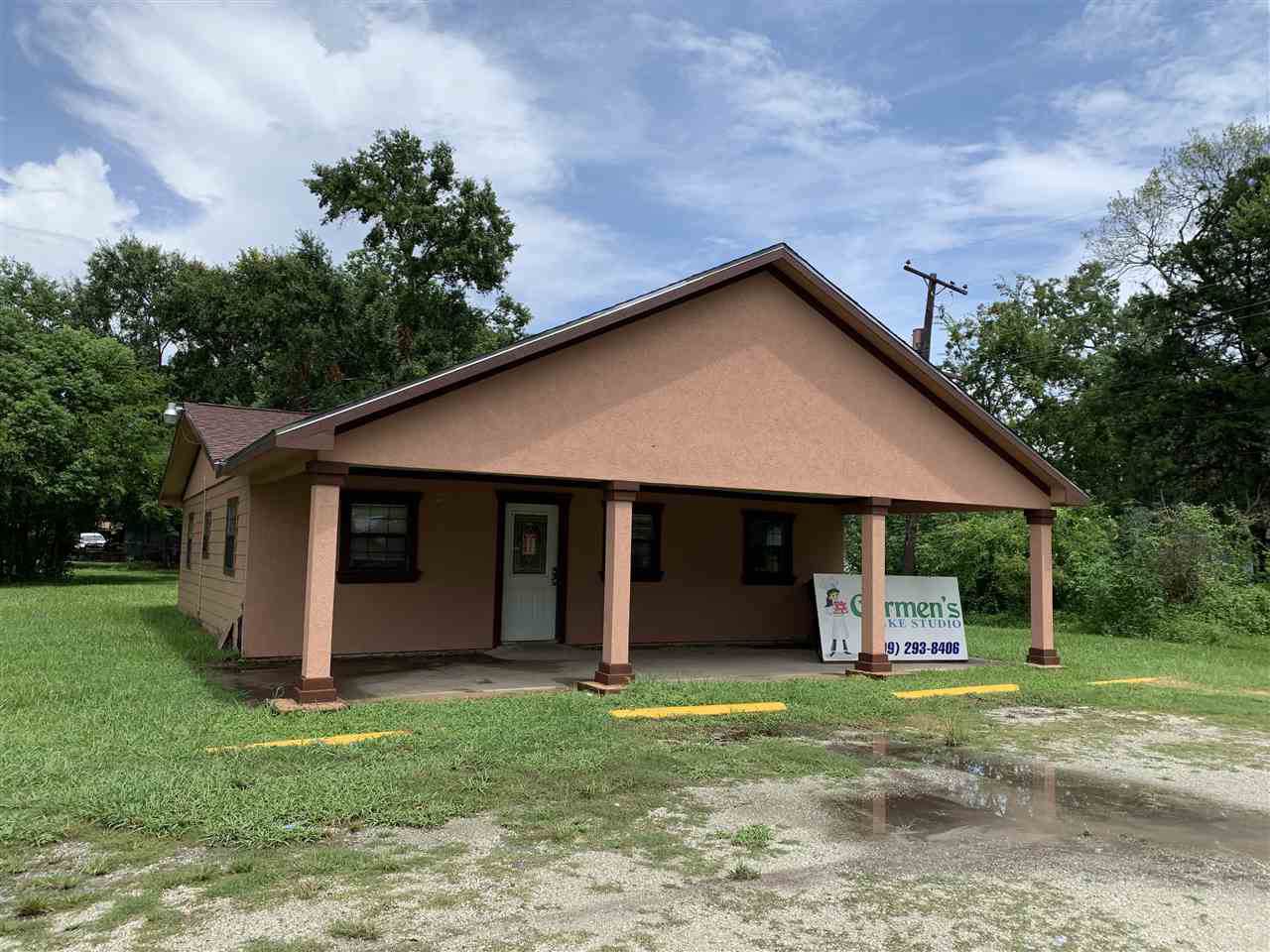 2848 9th Ave - Photo 1