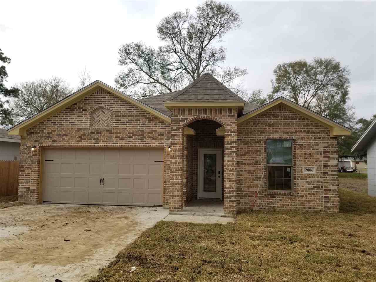 2006 7th Street - Photo 1