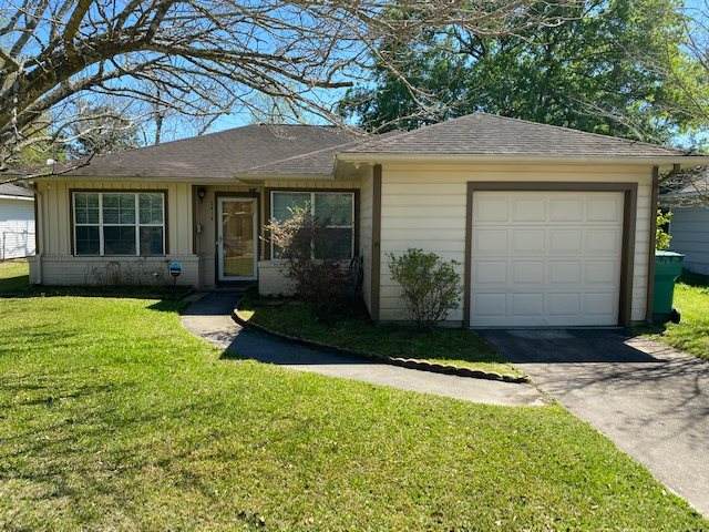 2414 Mckee - Photo 1
