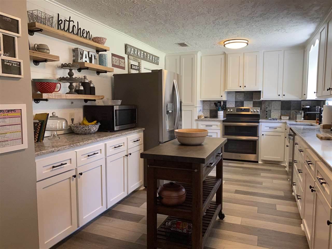 730 Strickland - Photo 1