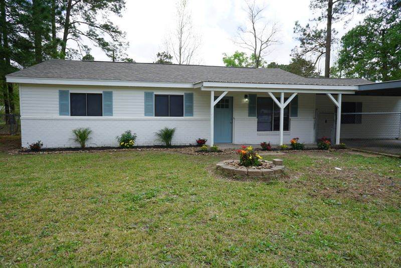 825 Laura Lane - Photo 1