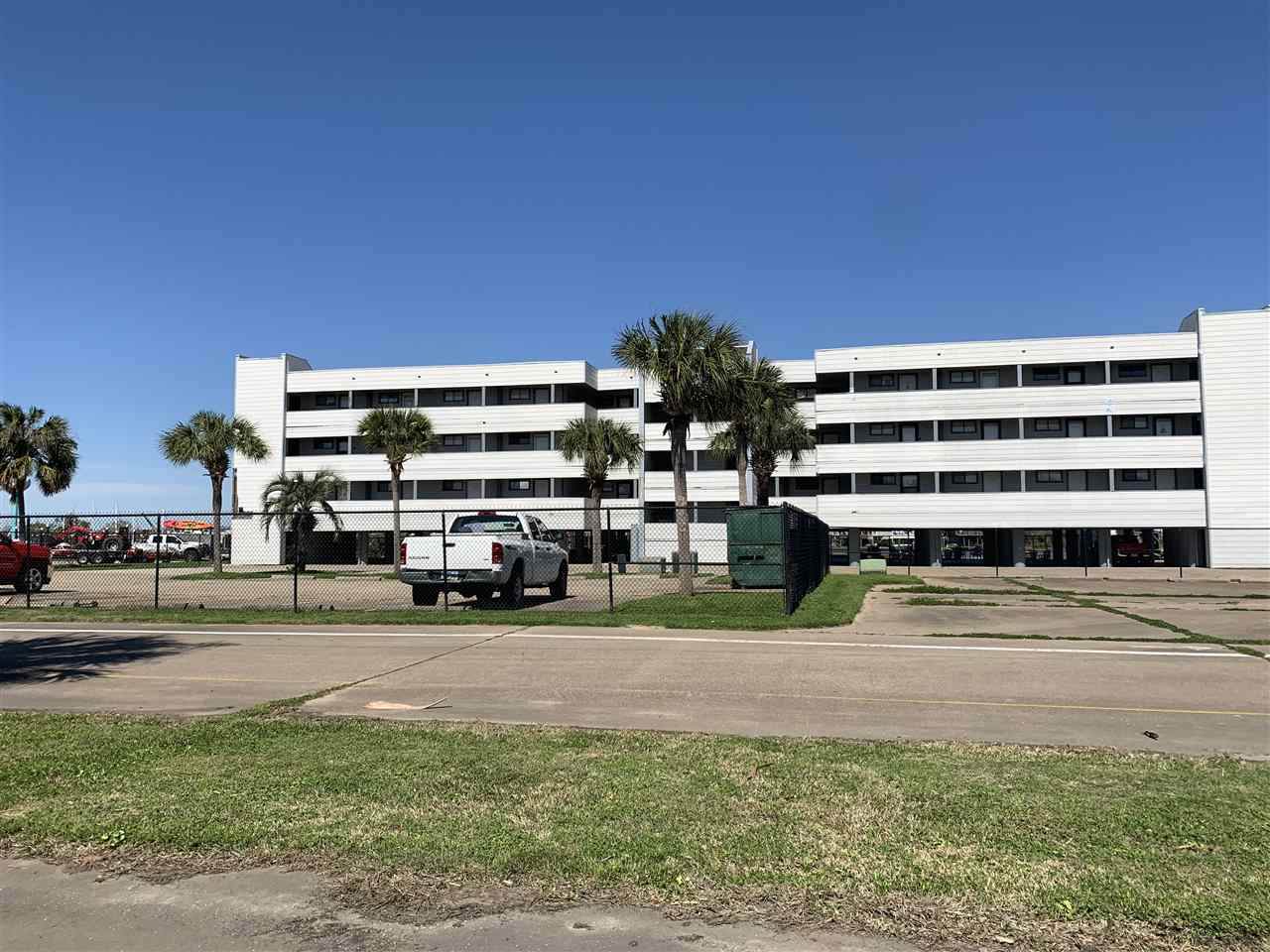 560 Pleasure Island Blvd Unit 102 - Photo 1