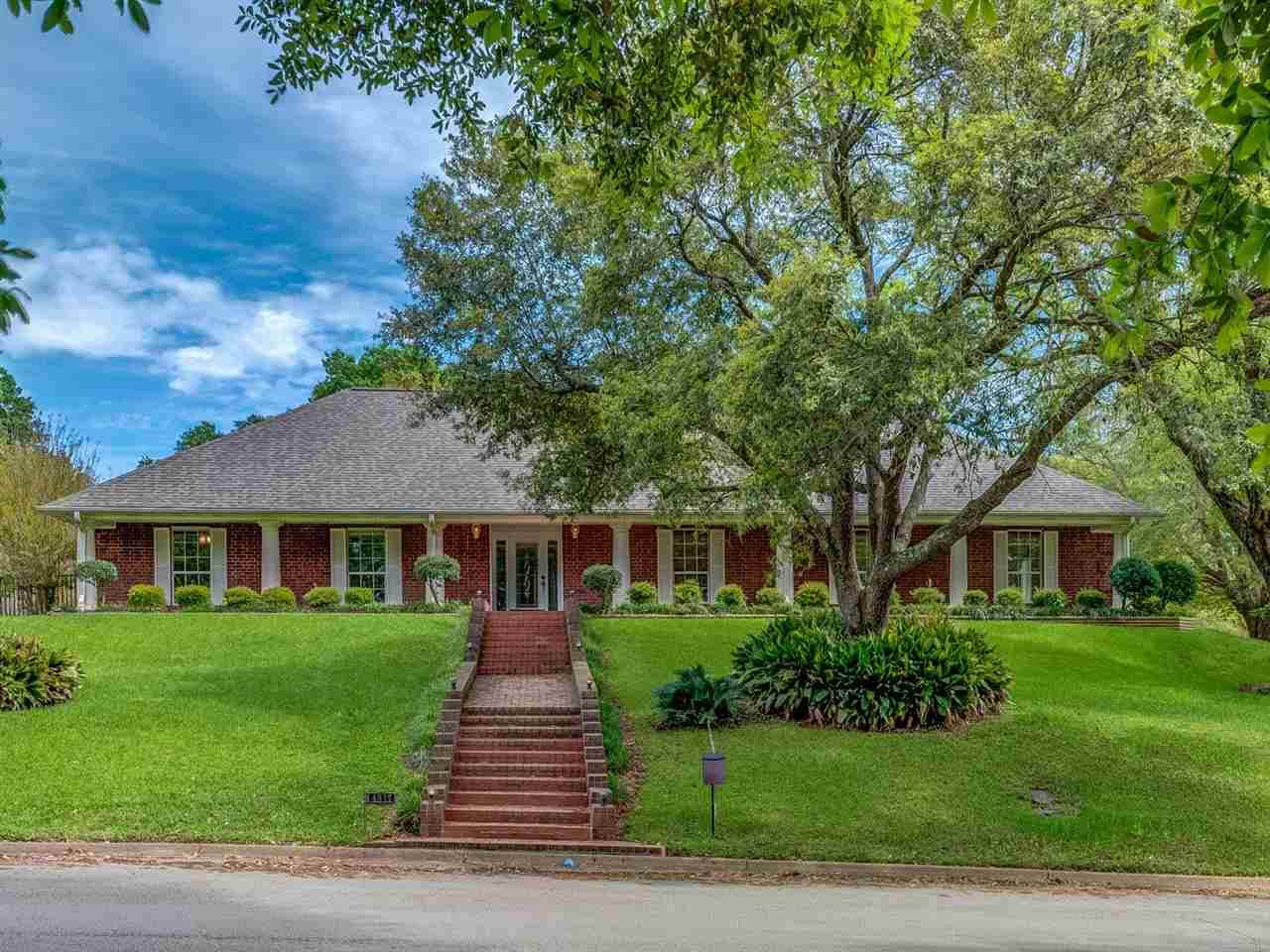 4817 Colonial Drive - Photo 1