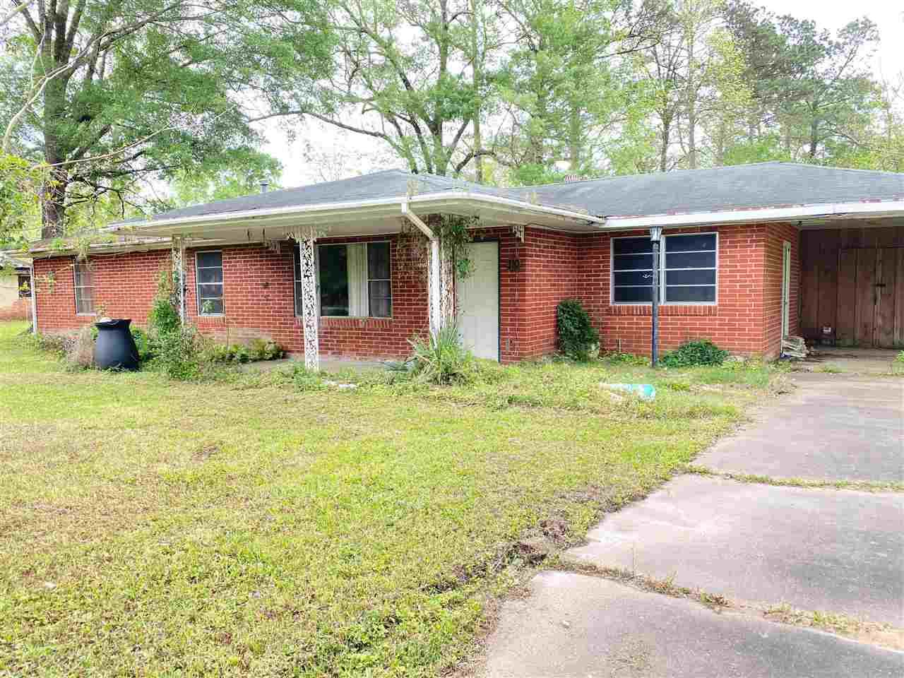 710 E Courtland - Photo 1