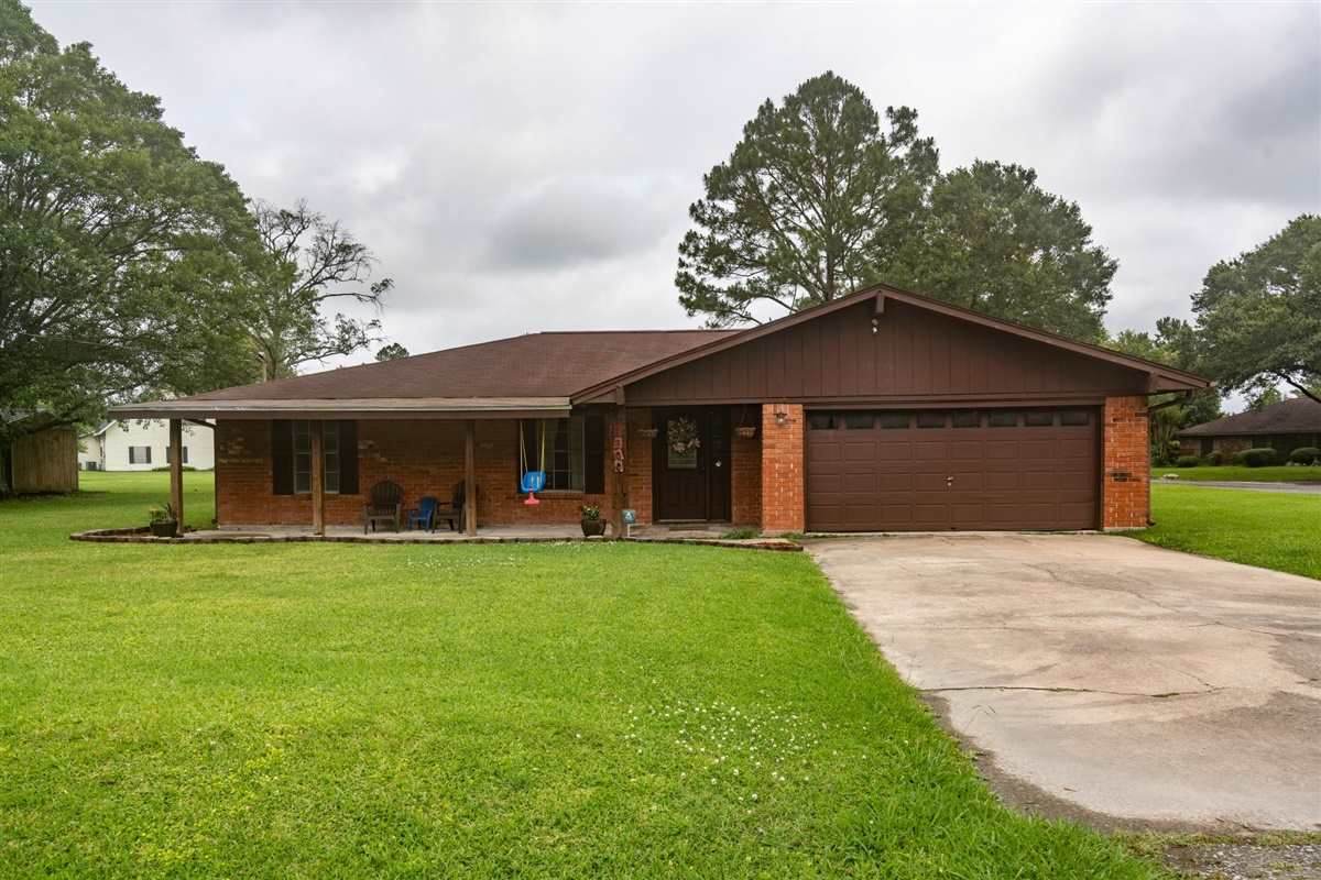 1300 Dogwood - Photo 1 1300 Dogwood - Photo 1