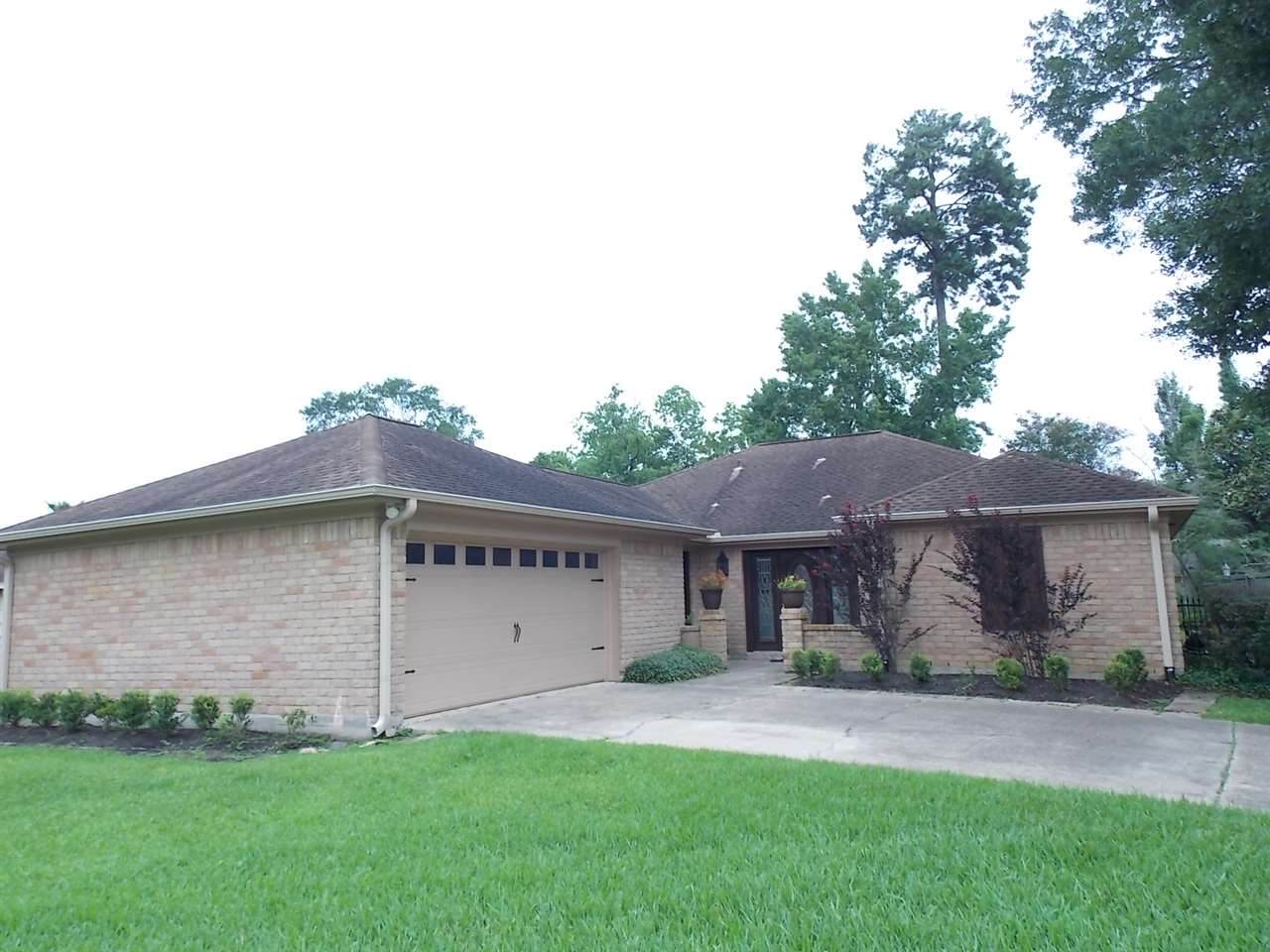 6840 Saratoga Cir. - Photo 1