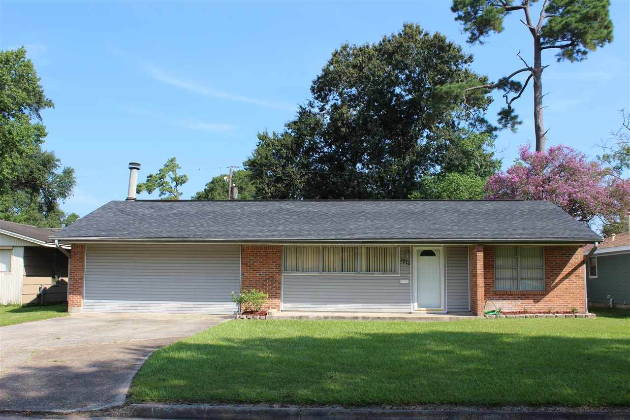 1912 Wildwood Ave. - Photo 1