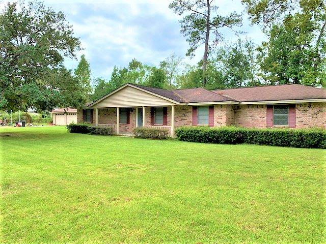 110 Lakeside - Photo 1