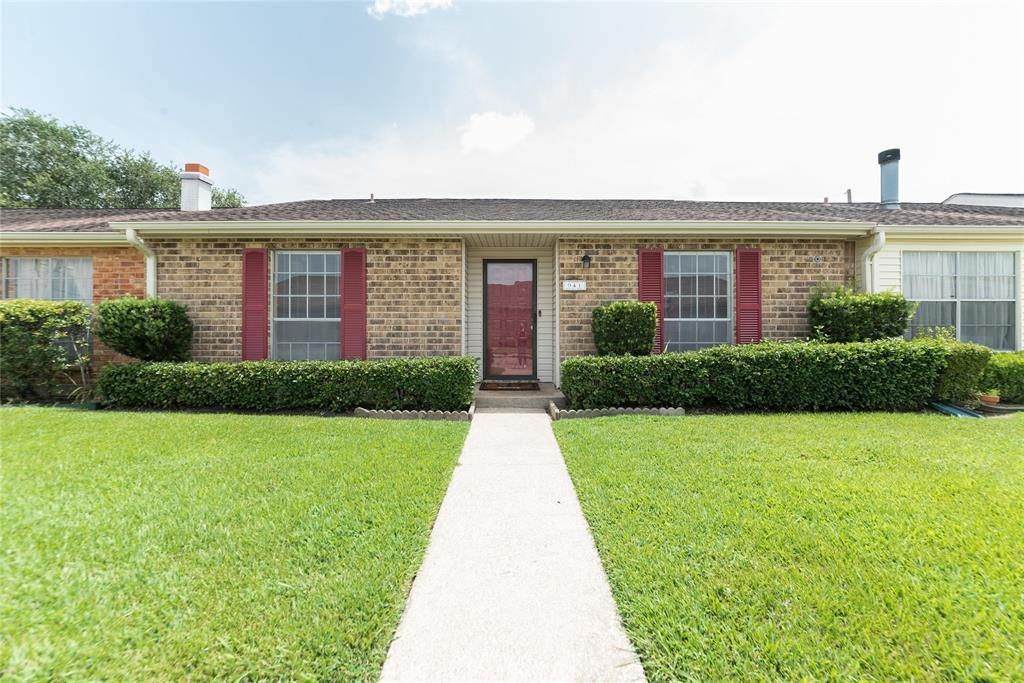 941 Park Meadow Drive - Photo 1