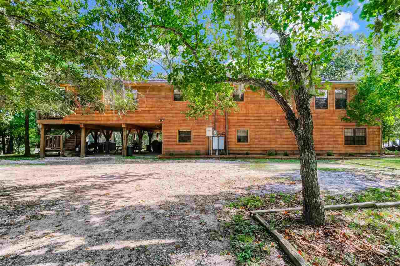 155 Ferguson - Photo 1