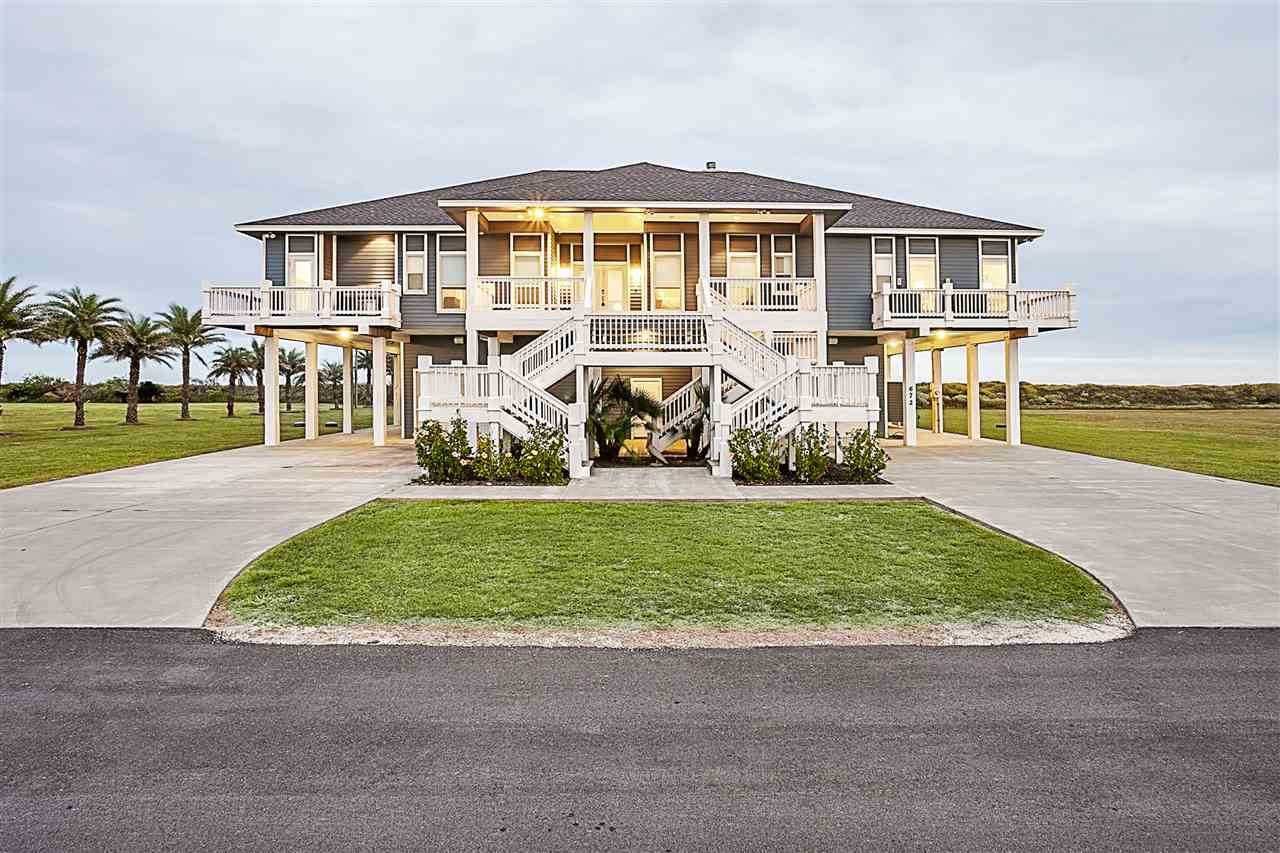 672 Villa Drive - Photo 1