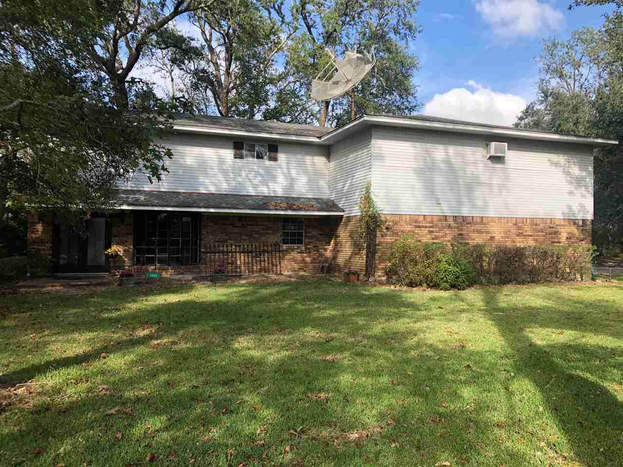 1340 Shadowdale St. - Photo 1