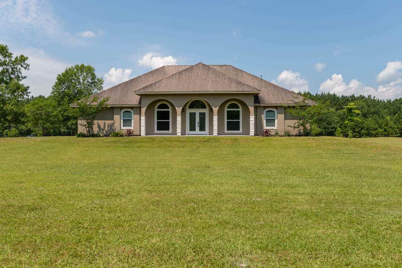 8125 Campbell Rd - Photo 1