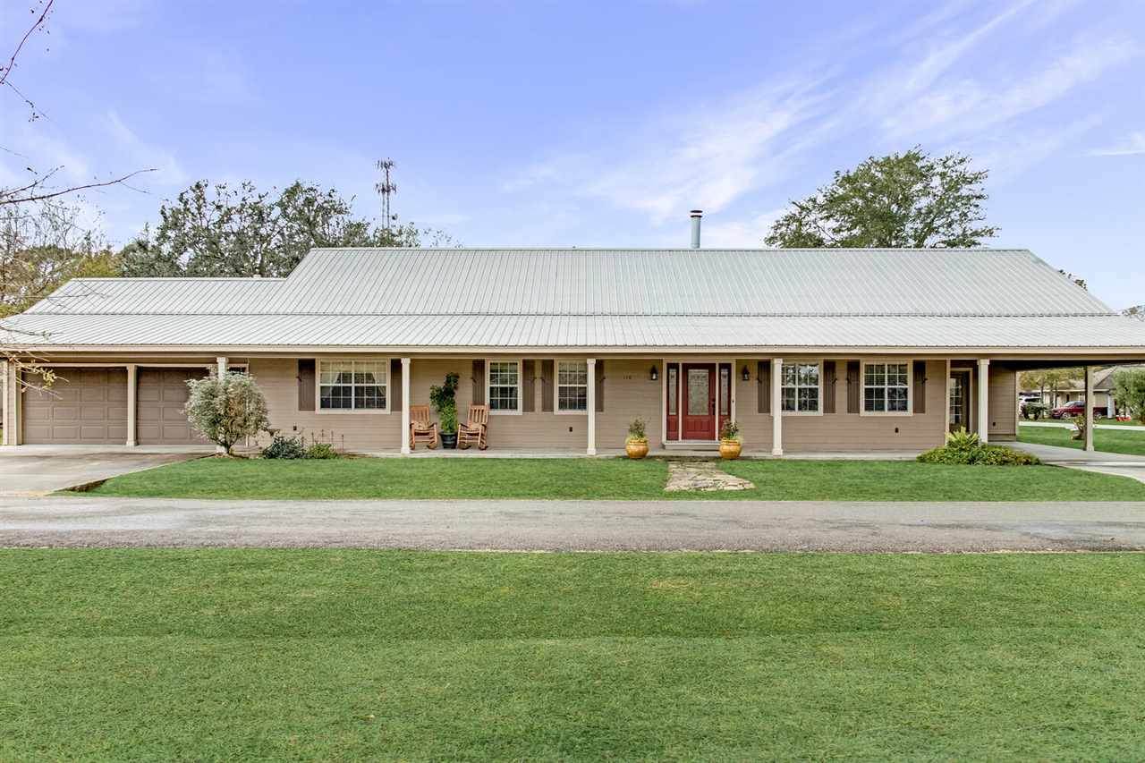 110 Hubert Ave. - Photo 1