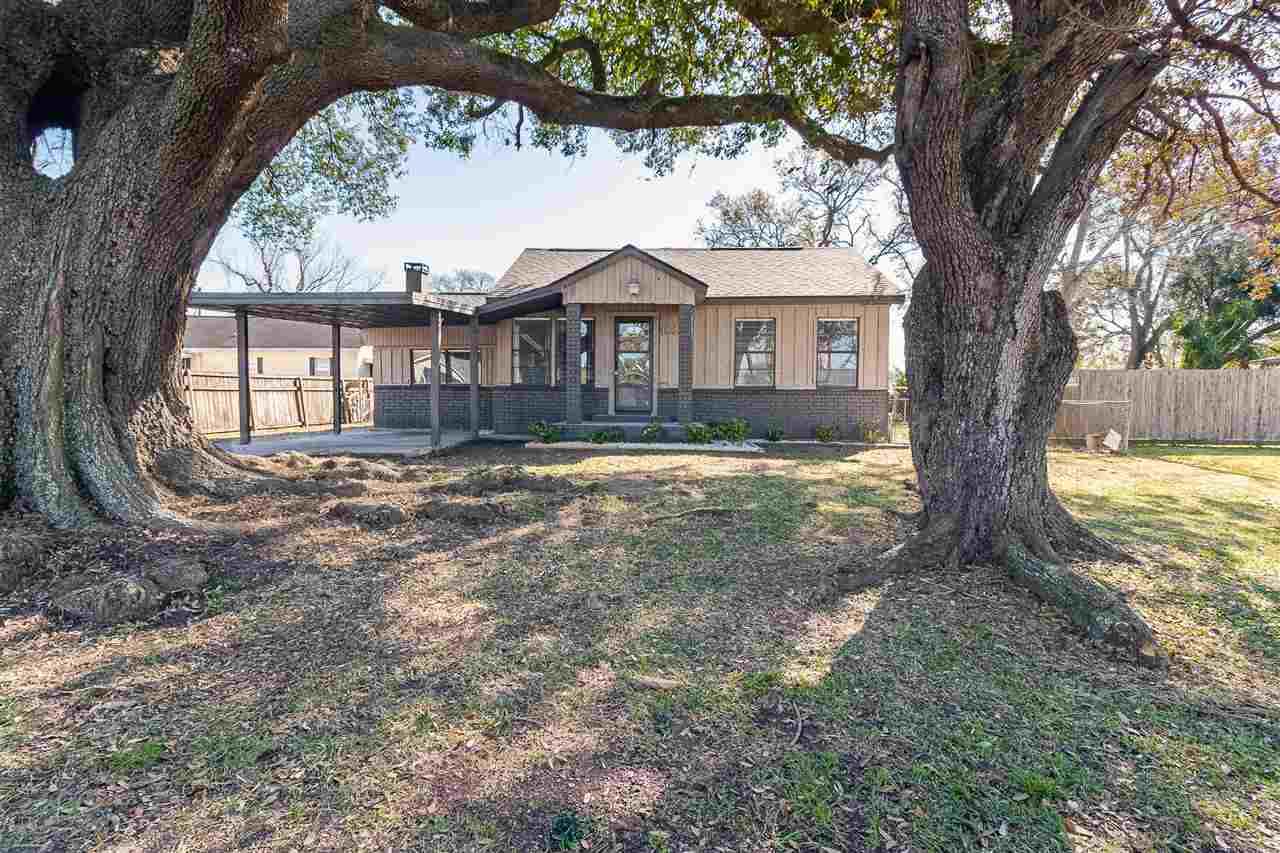 125 8th Avenue - Photo 1