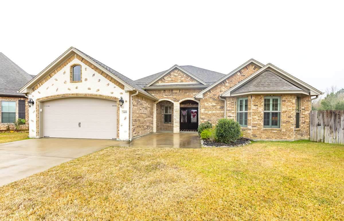 3495 Grey Hawk - Photo 1