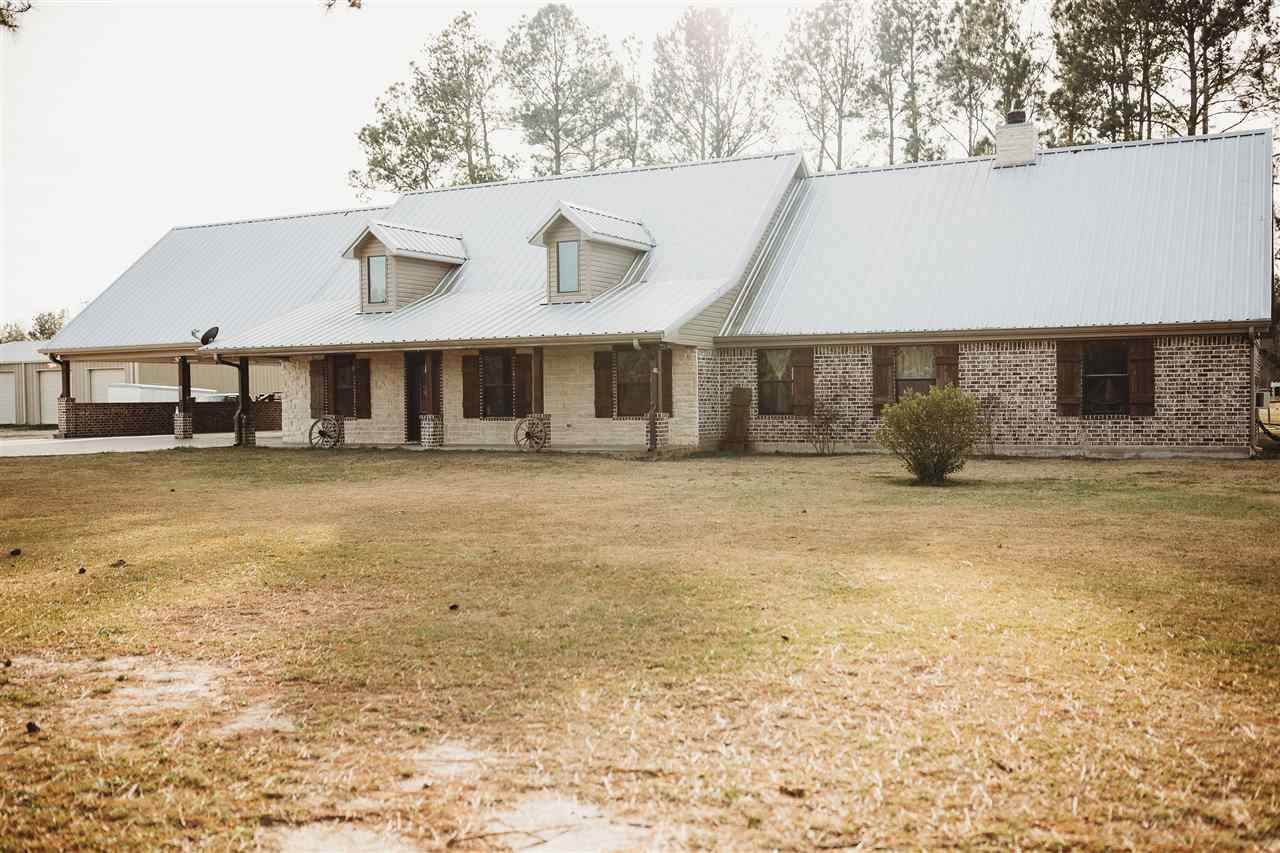 7489 Chisholm Rd - Photo 1