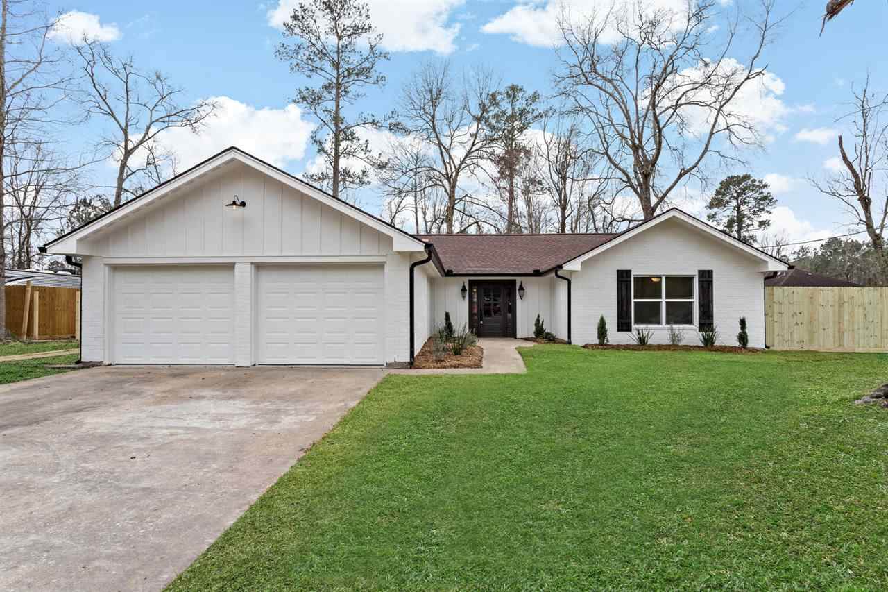 820 Maplewood - Photo 1