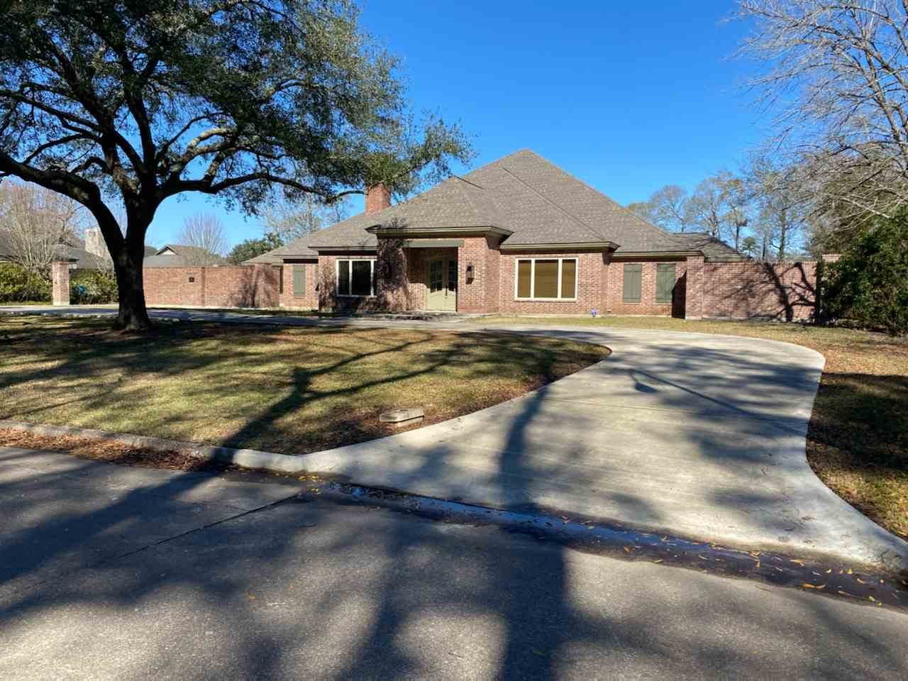 13 Bayou Bend Pl - Photo 1