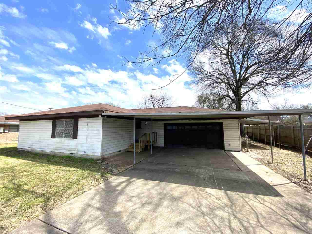 127 Jerry Drive - Photo 1