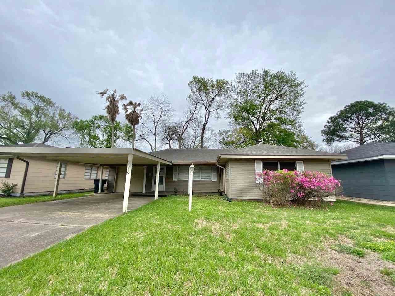 2319 Helena Avenue - Photo 1
