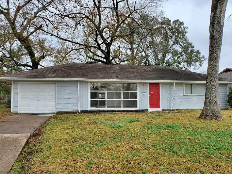 3850 Bayou Road - Photo 1