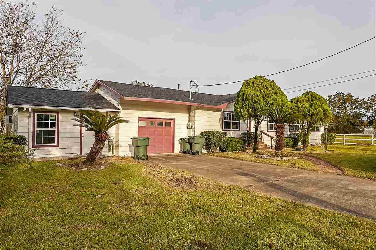 6210 Charles Ave - Photo 1