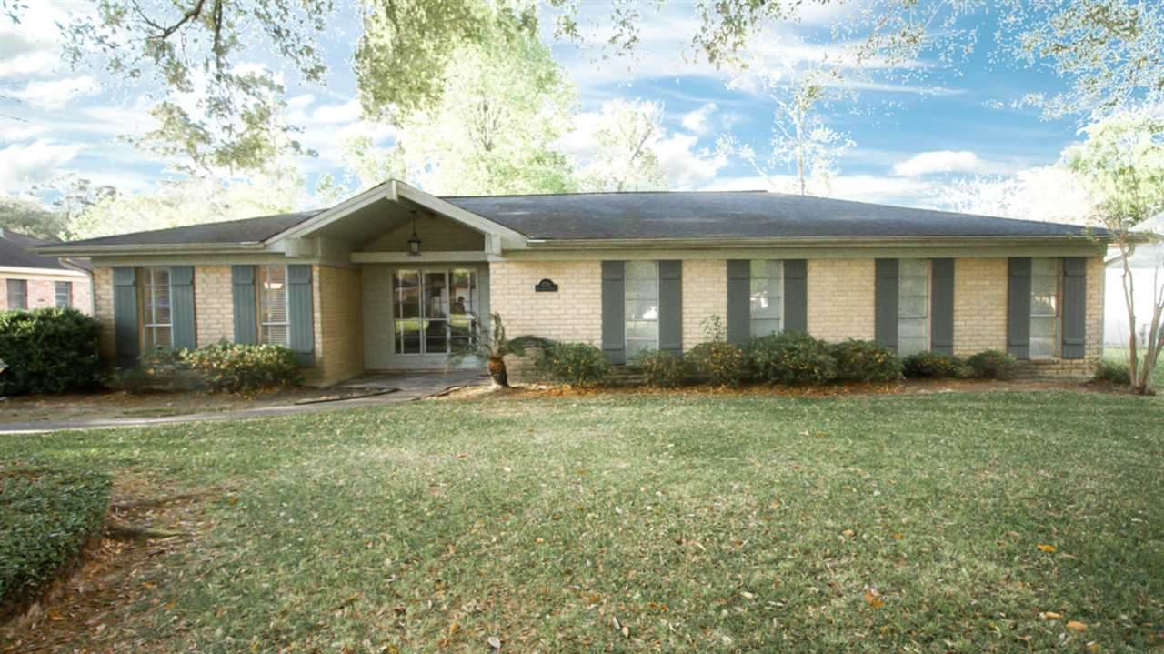 6780 Linkwood Drive - Photo 1