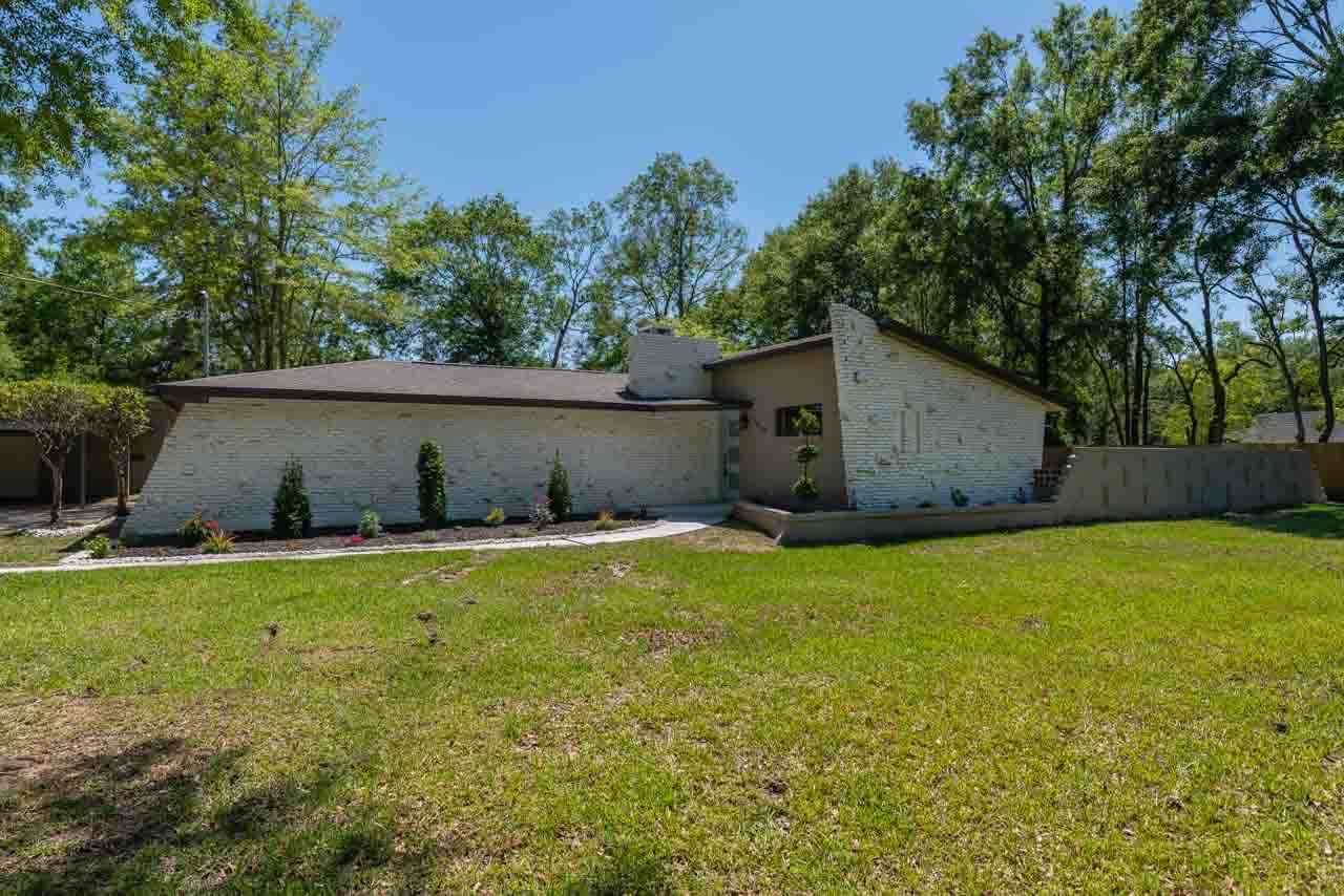 1020 Pinecrest St. - Photo 1