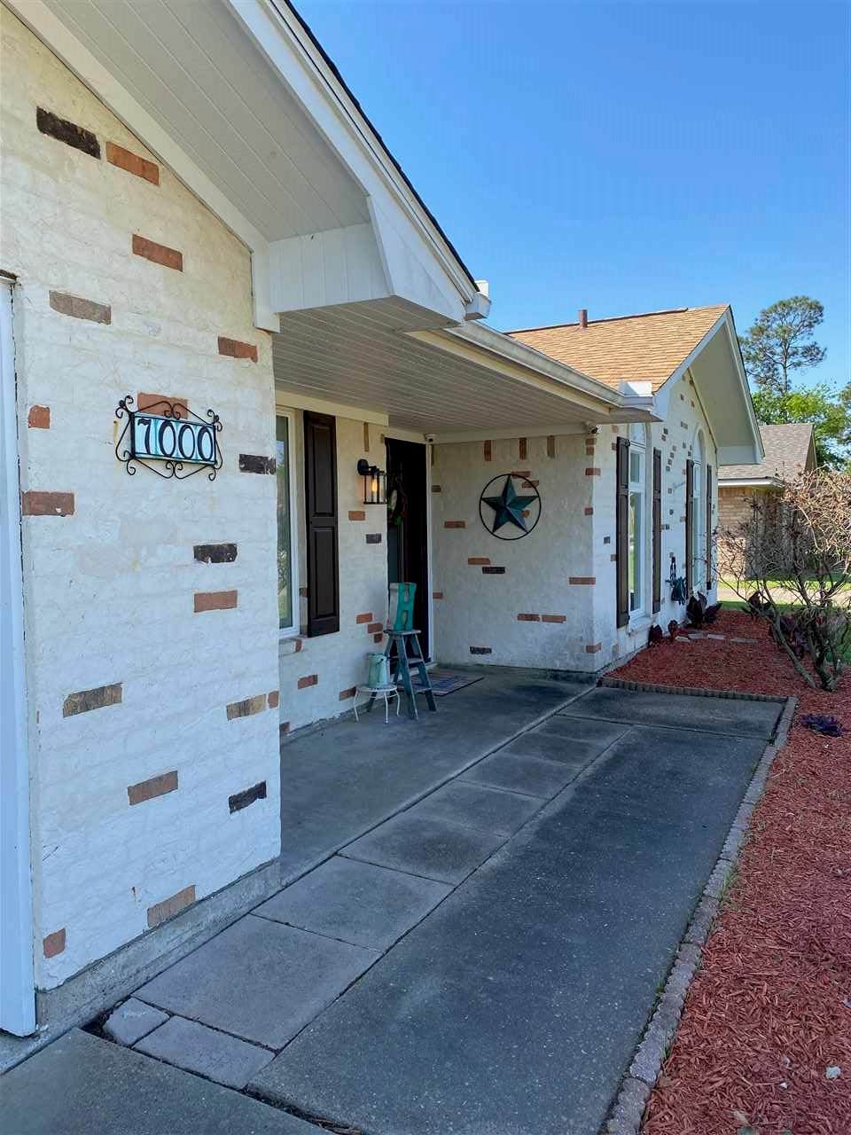 7000 Melody Dr. - Photo 1