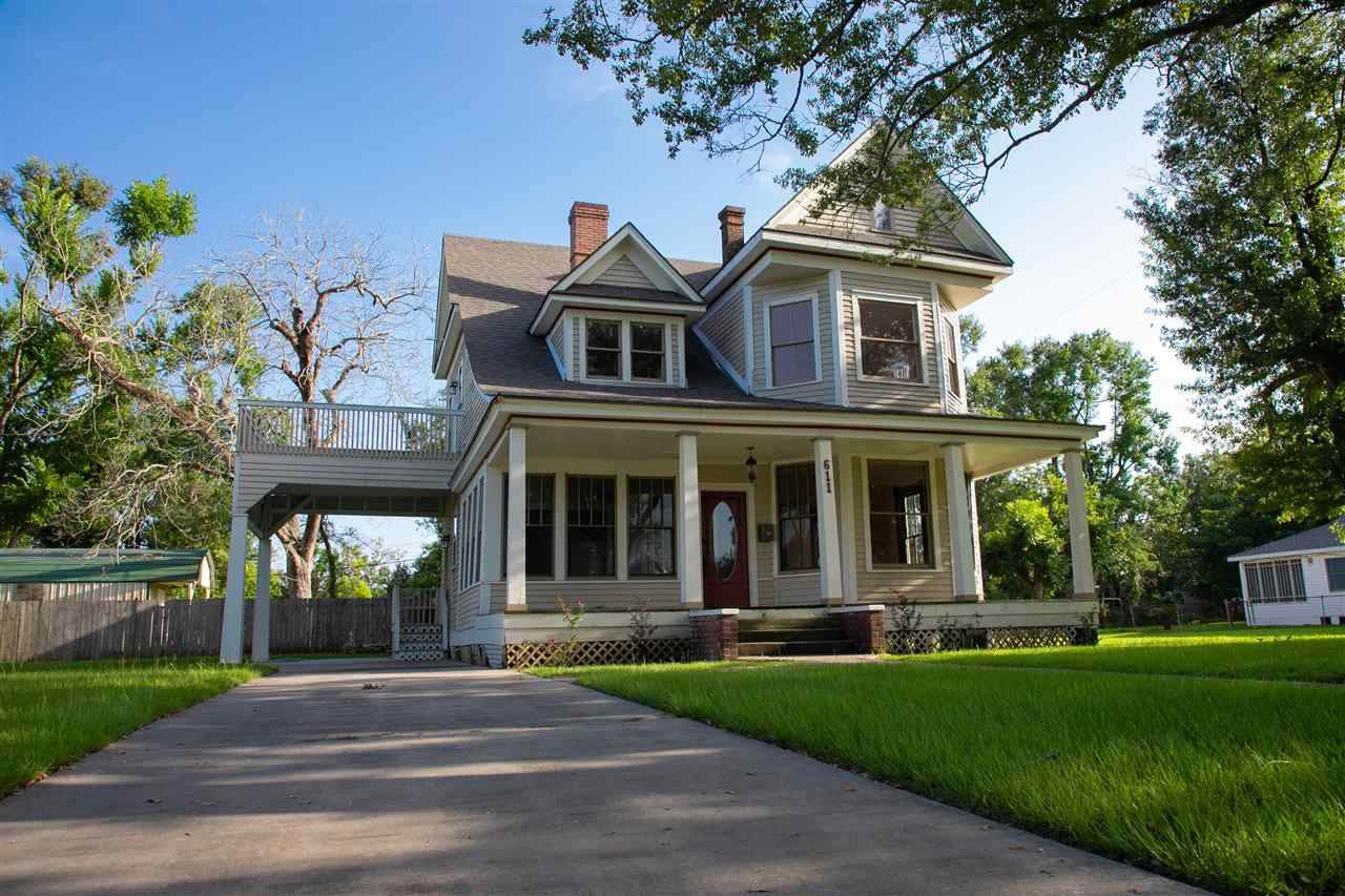 611 Orange - Photo 1