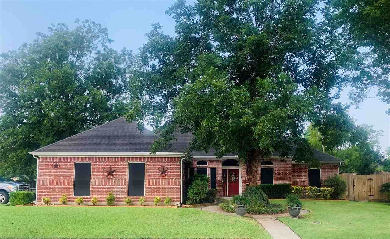435 27th - Photo 1